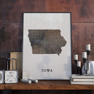 Iowa vintage style map print, Iowa map poster,  gift, Iowa wall art decor, maps and decor, gift for a mom, VO22