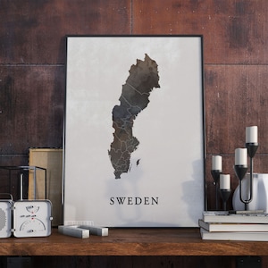 Vintage Style Sweden Map Print: Scandinavian Wall Art