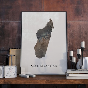 Vintage Style Madagascar Map Print: Travel Wall Art