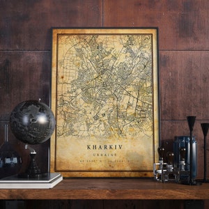 Kharkiv Vintage Karte Poster Wandkunst | Stadt Kunstwerk Druck | Antike, rustikale, alte Wohnkultur | Ukraine druckt Geschenk | M530