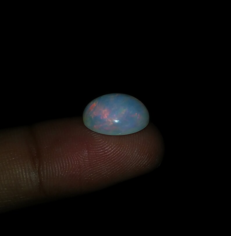 3.60 Cts,Ethiopian opal,natural opal oval shape,welo opal cabochon,fire opal loose gemstone,fleshy opal gemstone,opal stone,13x10 mm,Z-368