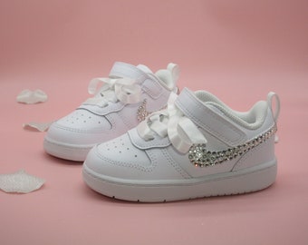Toddler nike outlet shoe on sale
