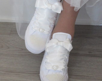 Wedding Bridal Custom Ivory Pearl Converse / Converse for Brides / Wedding Sneakers / Bridesmaid Converse