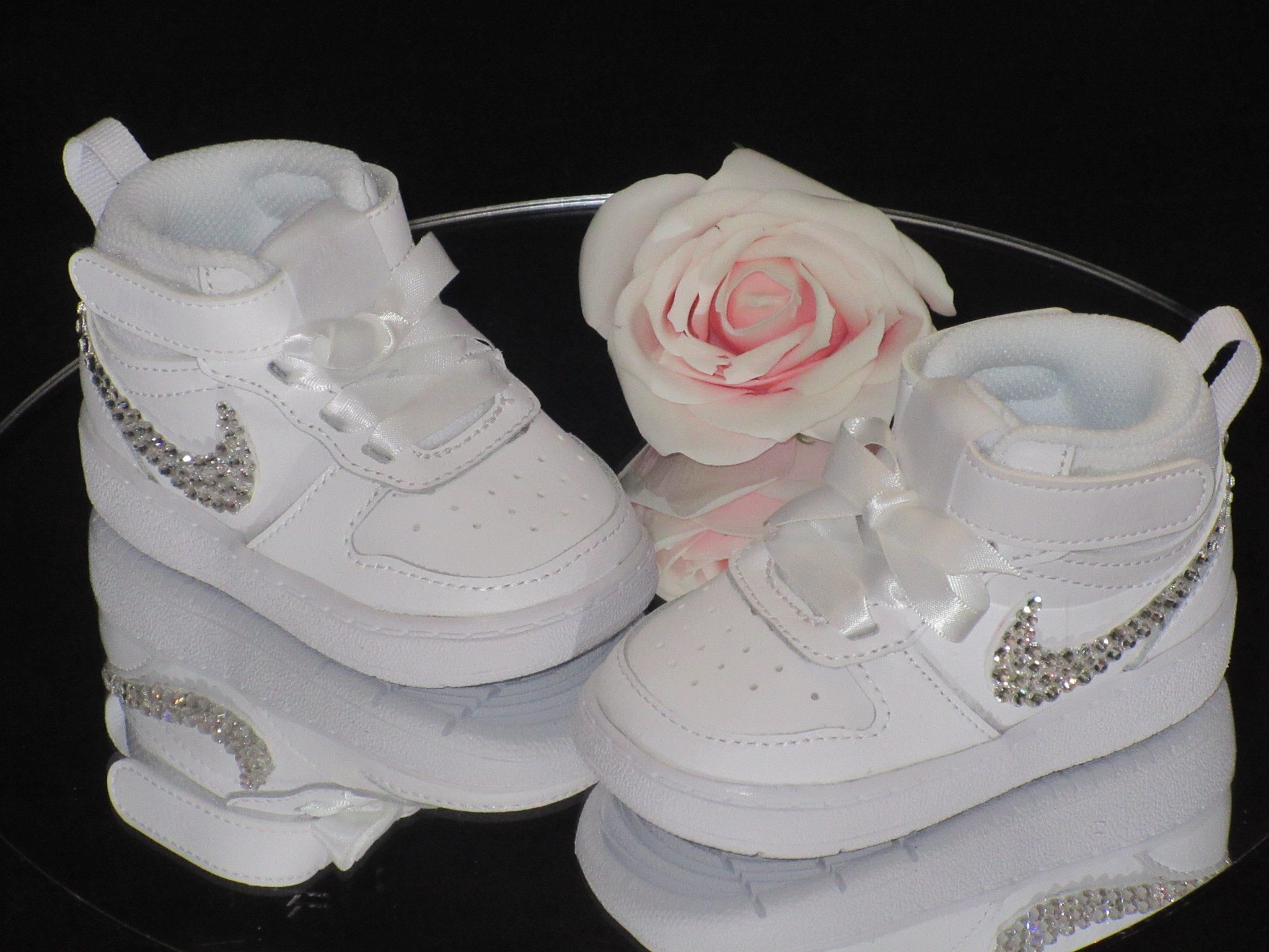 Jasje Assimileren Belonend Benutzerdefinierte Baby Kleinkind Crystal Nike Bling Baby - Etsy Schweiz