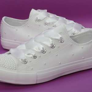 White / Ivory Pearl Wedding Flower Girl Shoes, First Communion Shoes, Girls Trainers.