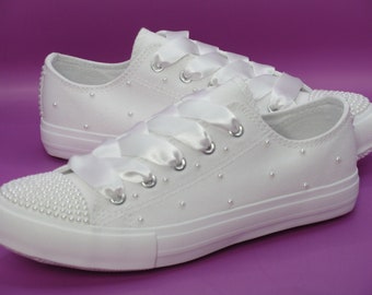 White / Ivory Pearl Wedding Flower Girl Shoes, First Communion Shoes, Girls Trainers.