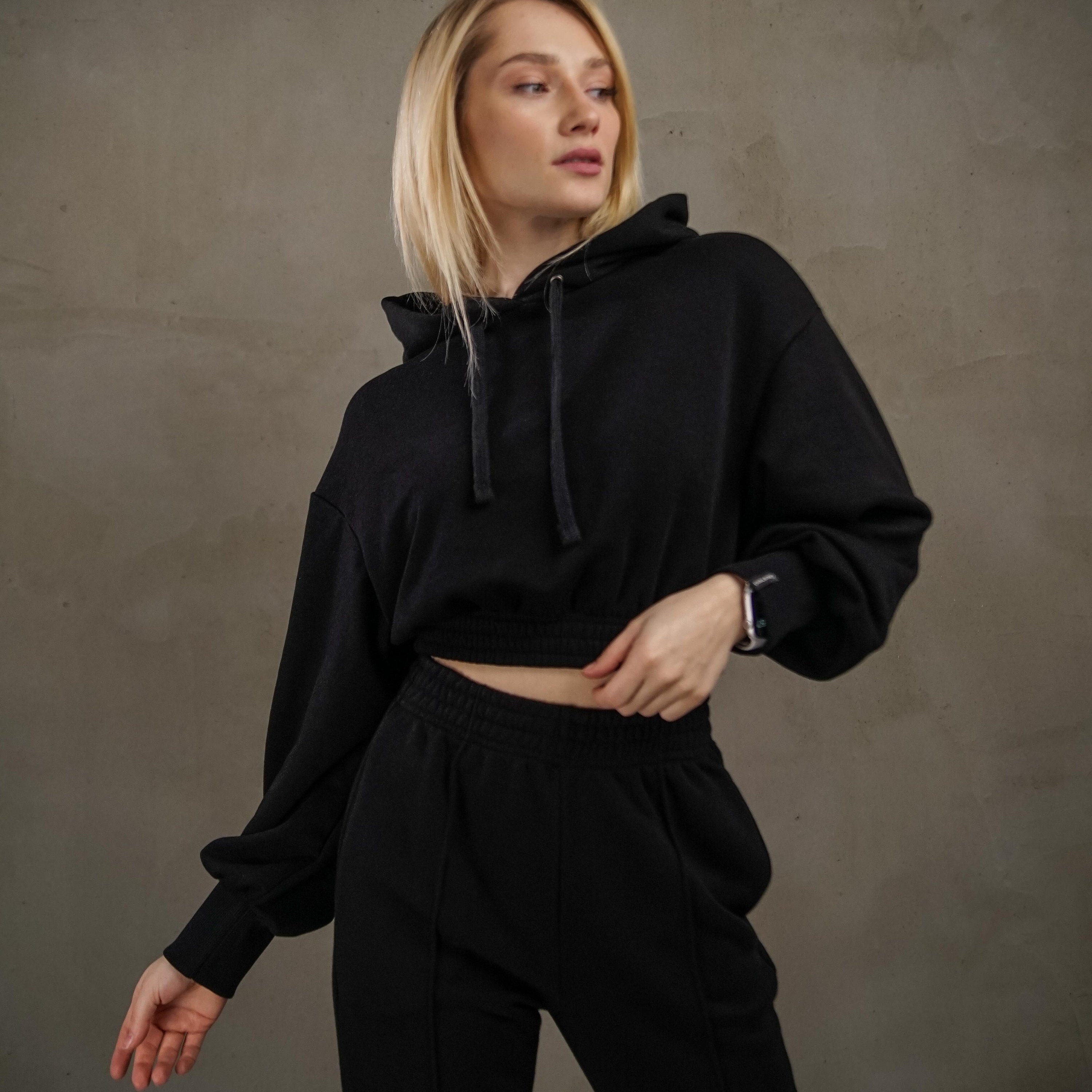 Black Hoodie Crop Top Woman Oversized 