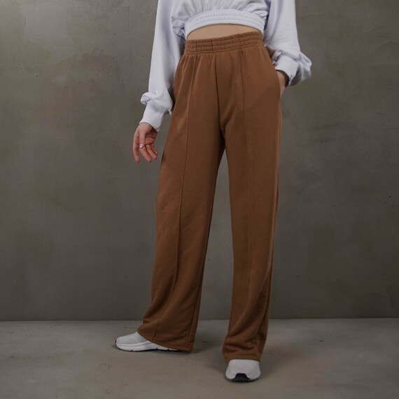 brown flowy pants