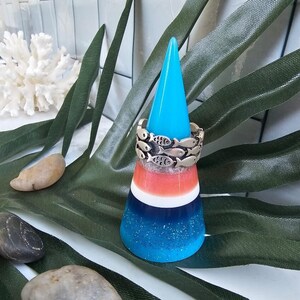 Epoxy Resin Ocean Ring Cone Ring Holder Blues Real Shells Gift Idea Coastal Decor Topical Vibes Home Decor Waves