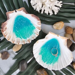 Large Ocean Resin Scallop Shell Ring Dish Trinket Dish Turquoise or ...