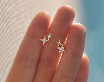 Dainty Gold Star Stud Earrings for mother, Small minimalist Star Cz Studs Earring, Christmas Earrings-Sparkling Star Cluster Stud Earrings