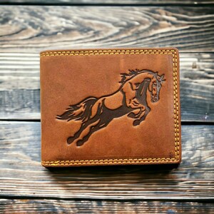 Cartera de caballo, cartera de cuero italiano, cartera marrón para hombre, cartera de bloqueo RFID, cartera Animal Emboss, carteras NR DESIGN, regalo para hombres
