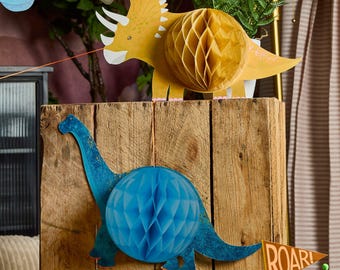 Dinosaur Honeycomb Decorations - 2 Pack Party Table Hanging Décor, Dinosaur Party Decorations, Dinosaur Birthday Party Supplies, Dino party
