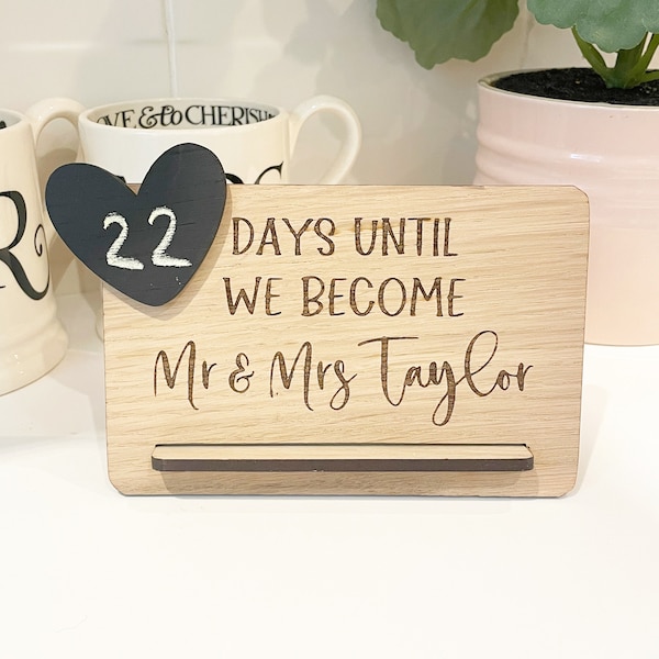 Personalised Wedding Countdown Plaque, Engraved Chalk Sign, Engagement Gift, Gift for Couple Days Weeks Until Mr and Mrs, Congratulations