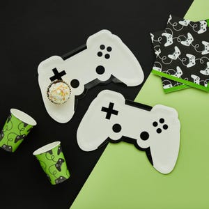 Game Controller Paper Plates - Pack of 8, Gaming Party Supplies, boys gaming birthday party, video game party supplies