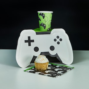Game Controller Paper Plates - Pack of 8, Gaming Party Supplies, boys gaming birthday party, video game party supplies