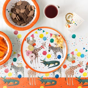 Safari Party Tier Papier Teller - 8er Pack, Wild 1 Safari Geburtstag, 2 Wild Jungle Geburtstag, Zoo Geburtstag Geschirr, alle Partytiere rufend