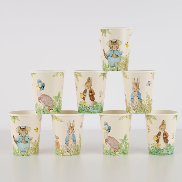 Peter Rabbit Party Cups x 8,  Peter Rabbit in the garden paper cups, Peter rabbit birthday tableware, baby shower tableware set of cups