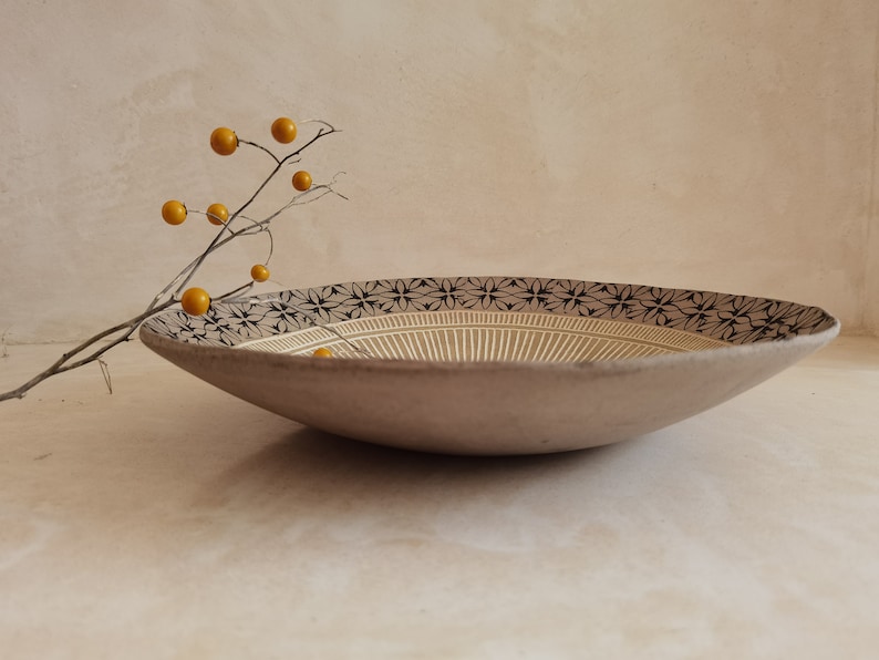 Large Pottery Serving Bowl, Centerpiece Decorative Pottery Bowl, Modern Bowl, Rustic Handmade Pottery image 3