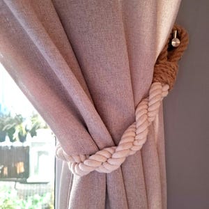 Handmade White Cotton Rope Curtain Tieback: Jute Loop Twist Knot