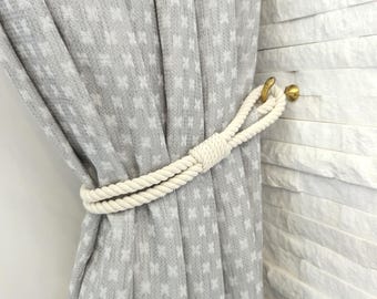 Curtain holdback - Stylish curtain tie in white cotton rope - Elegant decor for your interior