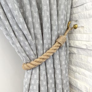 Curtain Tieback, Curtain Holdback. Elegant curtain tie in beige jute rope - natural style and strength