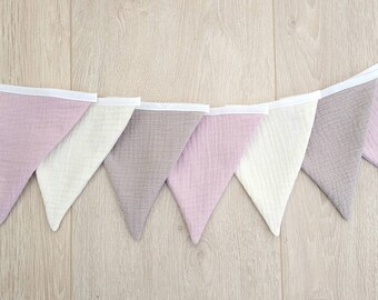 Wimpelkette aus Musselin, Name, Stoff, Deko Kinderzimmer, Girlande, 1. Geburtstag, cremeweiß, helles Altrosa, Taupe, Mädchen