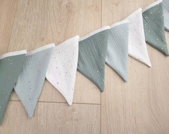 Wimpelkette aus Musselin mit goldenen Punkten,Name, Stoff, Deko Kinderzimmer, Girlande, 1. Geburtstag, weiß, mint, mintgrün,  Mädchen, Junge