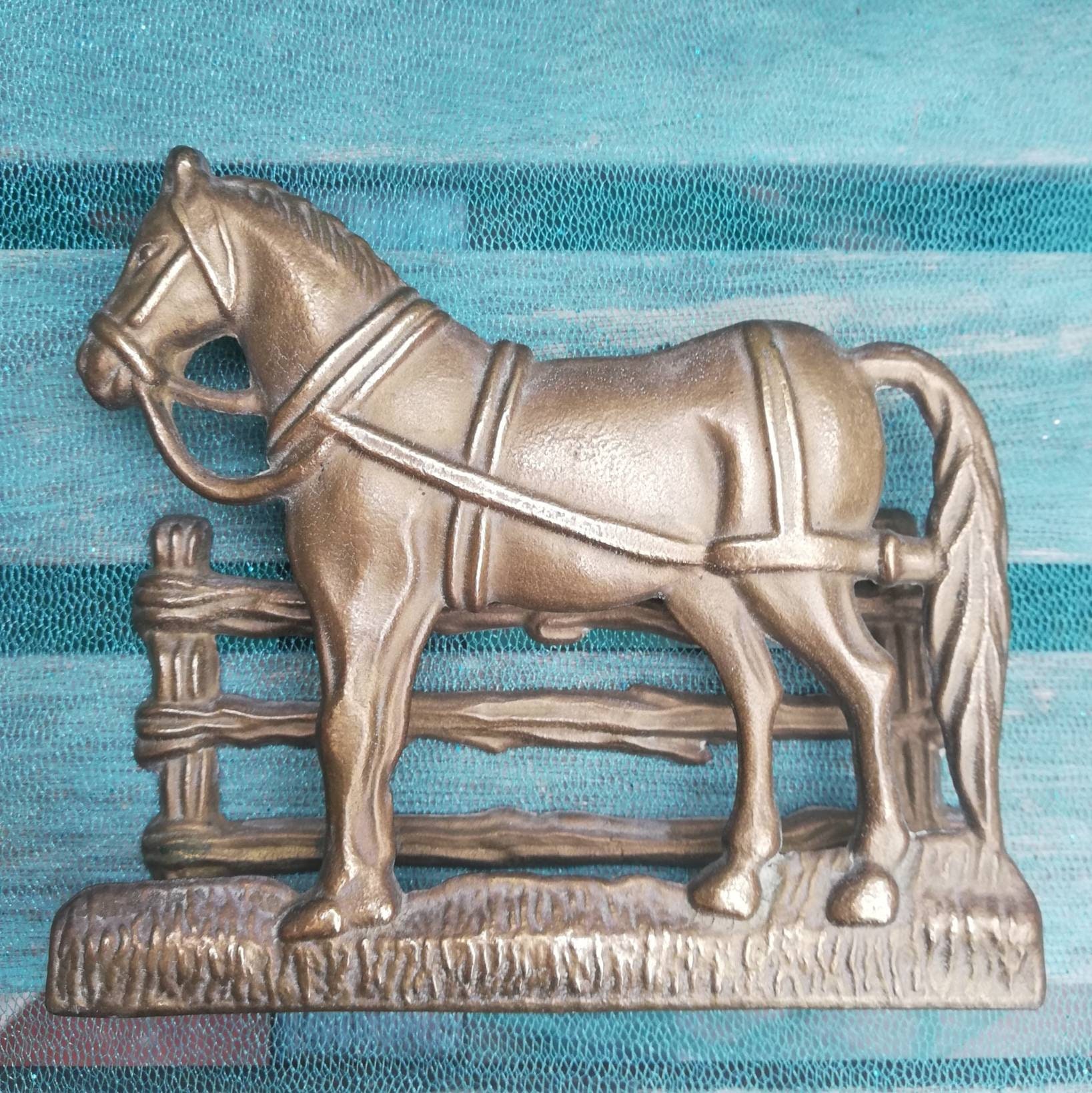 Black Horseshoe Napkin Holder, Country Kitchen Horseshoe Decor, Horse Lover  Gift Fortheir Farm House 