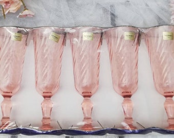 6 Champagne Flutes Rosaline Glasses ~ Vintage Pink Arcoroc Set ~ Swirled French Glass 60s Break Resistant Glassware ~ New Condition