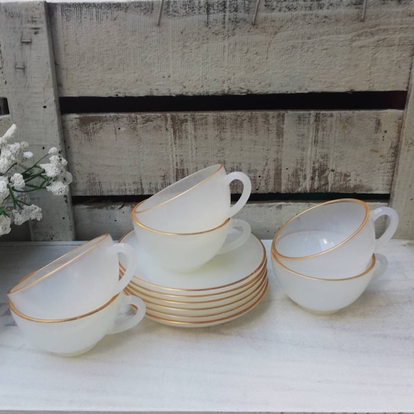 Arcopal Opaline Cups & Saucers, White Gold Demitasse 6 services set, Vintage 60s Opalescent Glass Coffee Set