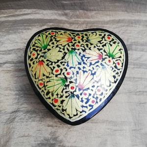 Hand Painted Vintage Handmade Paper Mache Heart Box with Golden Flowers ~ Heart Shaped Storage