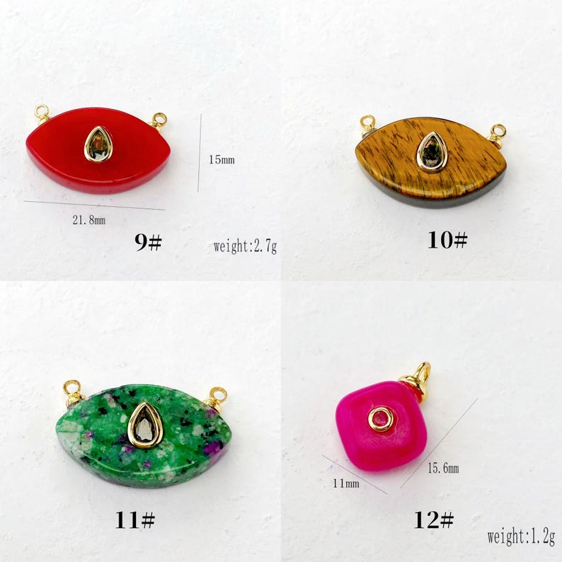 Puede incluir: Cuatro colgantes en forma de ojo en rojo, veta de madera, verde y rosa. Cada colgante tiene una fianza dorada y un acento central. Las medidas est&aacute;n en mil&iacute;metros y los pesos en gramos. Los colgantes son para la fabricaci&oacute;n de joyas.