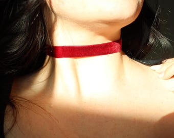 Deep Red Velvet Choker - Burgundy Thin Simple Necklace for Everyday Wear & Special Occasions, Elegant Fashion Accessory