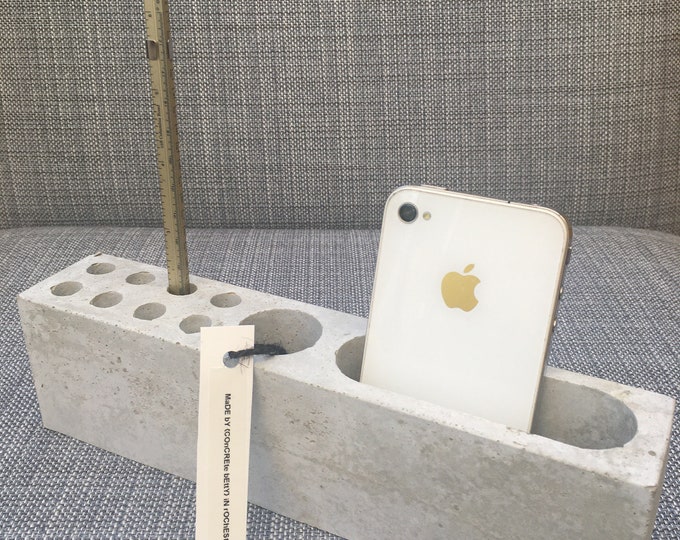 Schreibtisch Organizer aus Beton
