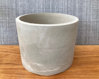 Large Concrete plant pot