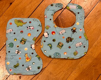 Animal Print Baby Bib and burp cloth set, kangaroos, bees, cows, dinosaurs, sheep baby bib and burp cloth gift set