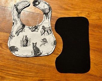 Woodland Baby Bib and Burp Cloth Set: Flannel Cotton, Fleece Backing