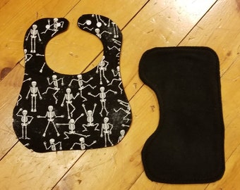 Dancing Skeleton Baby Bib and Burp Cloth Set: Flannel Fleece