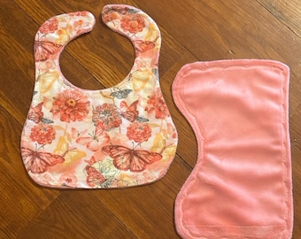 Butterfly Bib and burp cloth set, pink butterfly baby gift