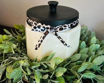 Farm house soy candle made with natural soy