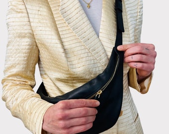 Hip bag black genuine leather with gold zipper, leather shoulder bag, fanny pack, can also be worn as a belt bag / fanny pack, handmade bag