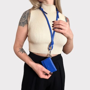 Echt Leder Mini wallet zum umhängen, praktisches Umhänge Portemonnaie mit verstellbarem Lederband