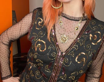 Chaleco vintage de los años 90 con lentejuelas negras, cuentas y estampado floral, estilo bohemio, gótico y caprichoso.