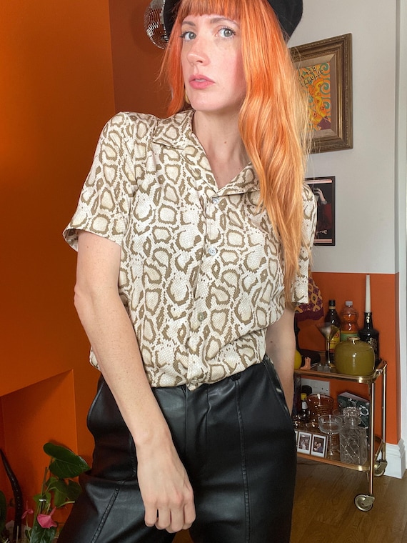 Vintage 80s blouse 80s snakeskin shirt animal print 80s blouse wild thing 80s blouse 80s autumn vintage blouse chic beige snakeskin shirt