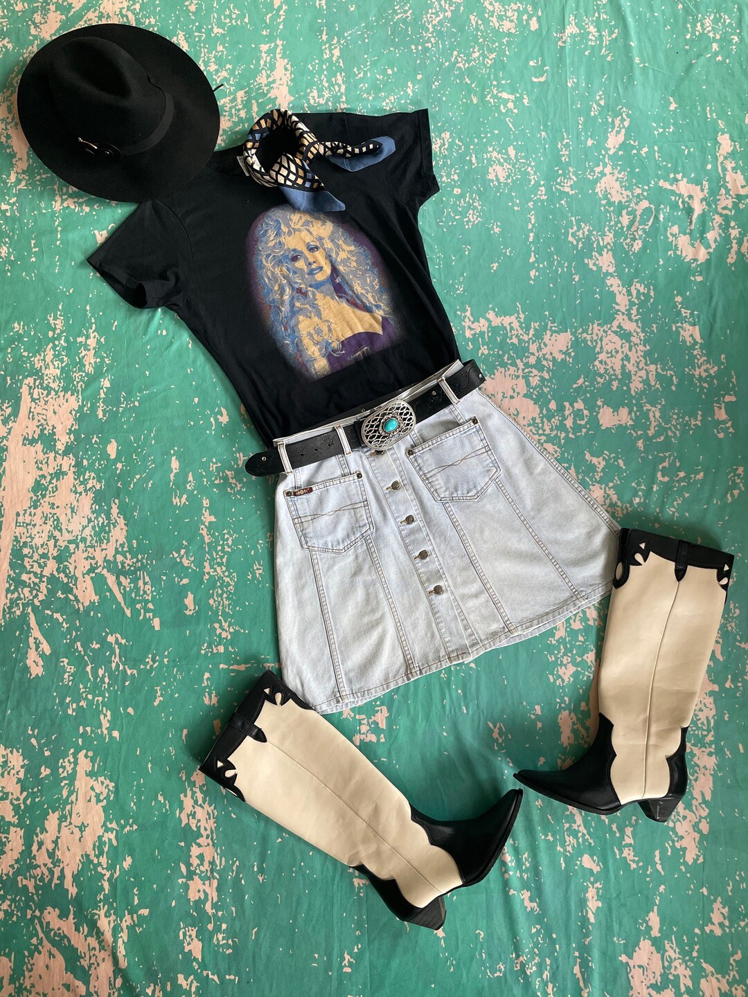 Vintage 90’s cross patch denim mini skirt