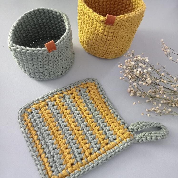 3 Paniers Corbeilles Manique Crocheté Au Crochet en Coton Épais Curry et Fjord.