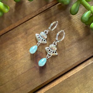 UFO Flying Saucer Spaceship Aurora Borealis Drop Earrings // Silver Plated Alien Space Sci Fi Conspiracy Theory Craft Nerdy Jewelry