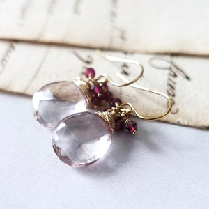 Rosa Amethyst Ohrringe Granat Cluster, Roter Edelstein Gold Filled Ohrringe, femininer Boho Stil, handgemachter Schmuck