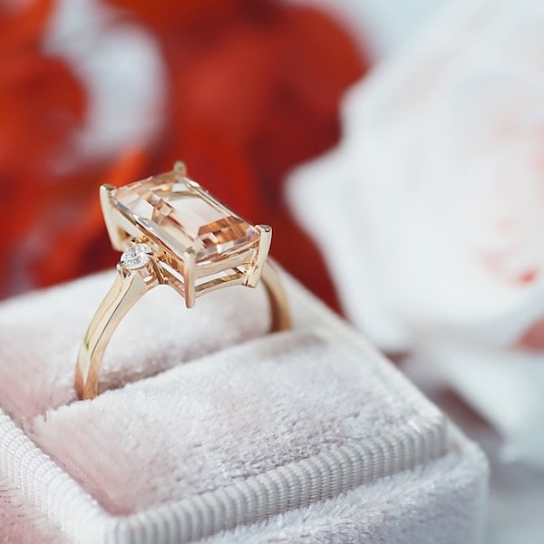 Vintage Emerald Cut Morganite Engagement Ring in 18K Rose Gold Diamond Ring Natural 3 Carat Morganite Sapphire Valentine Gift